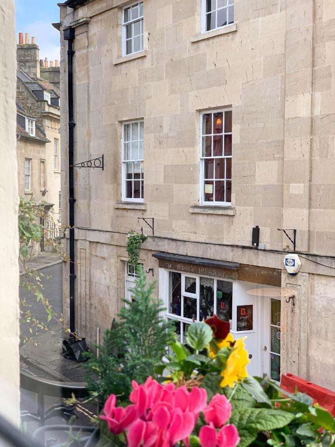 The Griffin Inn Bath Bagian luar foto